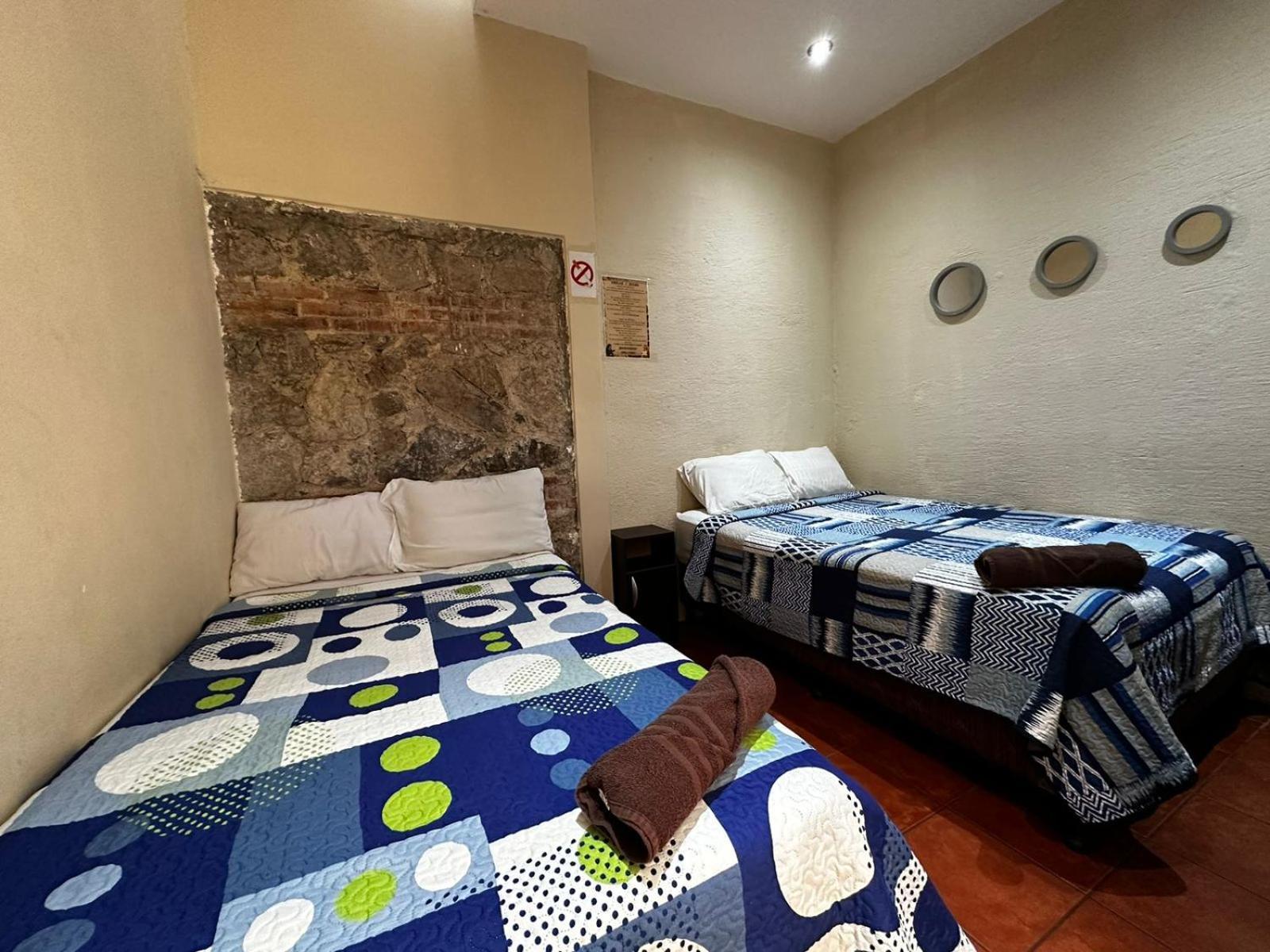 Hotel El Aventurero Antigua Zewnętrze zdjęcie