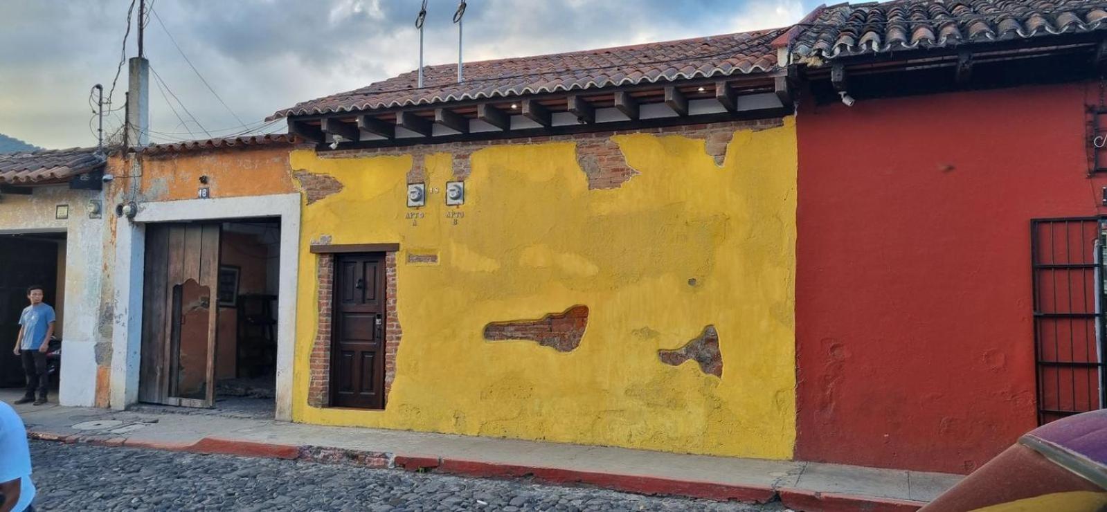 Hotel El Aventurero Antigua Zewnętrze zdjęcie